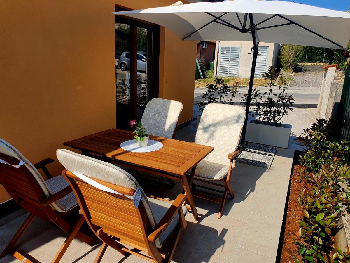 Apartment Blue Pula, New, Family Friendly, Comfortable, Free Parking And Wifi Exterior foto